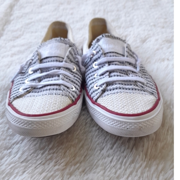 Women’s Converse slip on shoes Converse Fancy Espadrille sz 8 - Picture 5 of 10